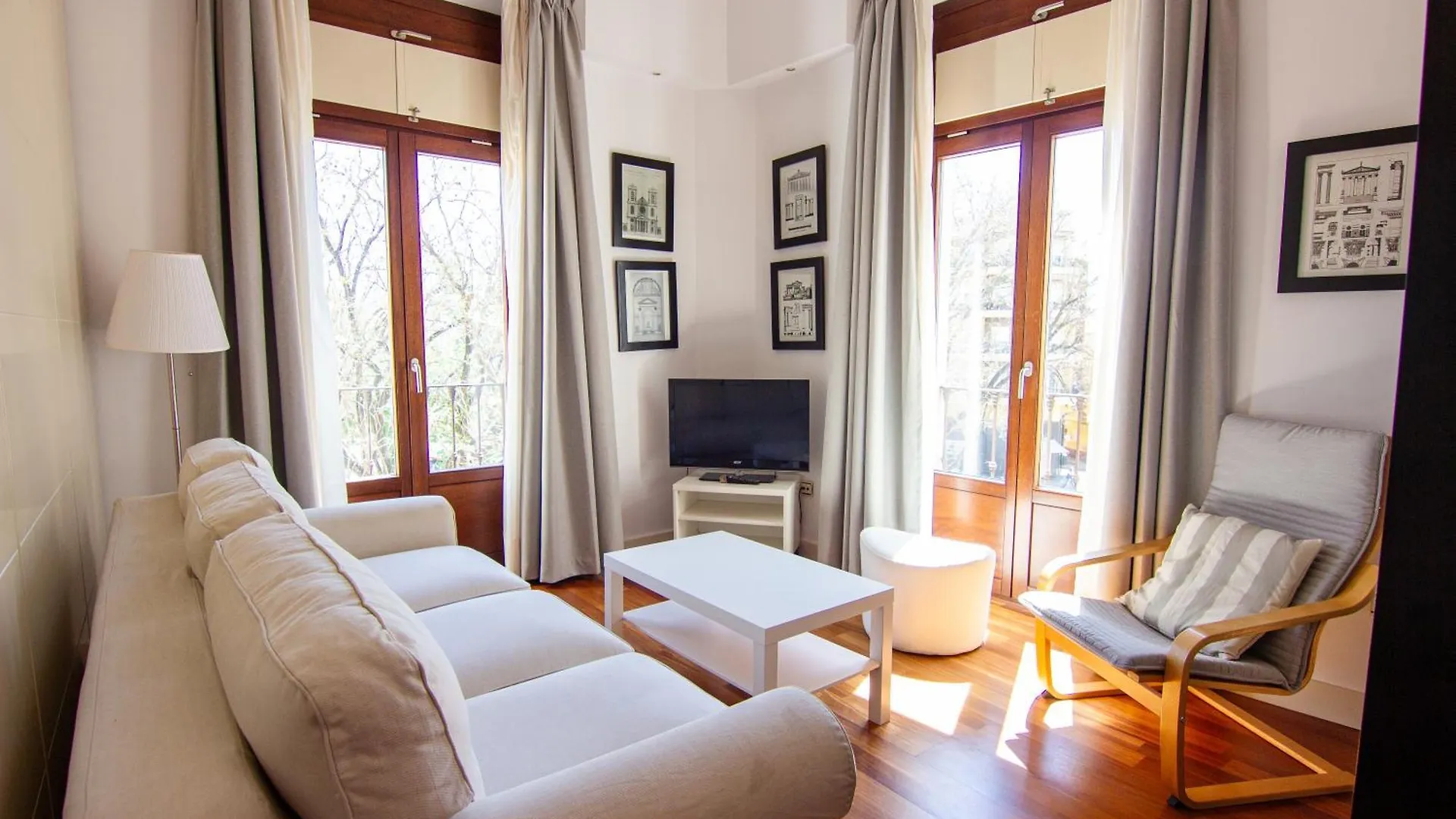 דירה Rentalsevilla Manuel Santiago